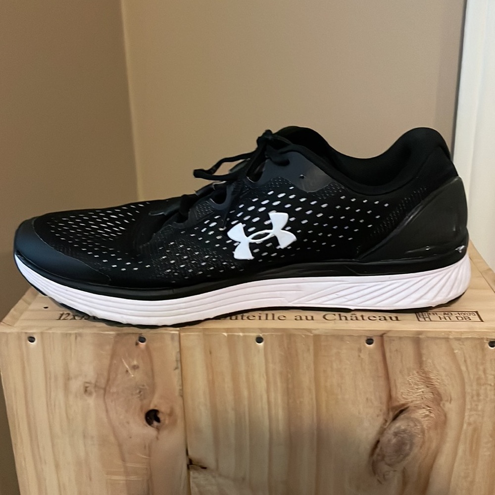 Under Armour Bandit 4 Charger Tennis Shoes - Picture 10 of 10